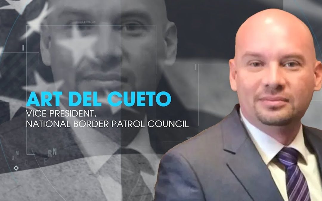 Art Del Cueto wins Messenger Award at the American Border Hero Awards